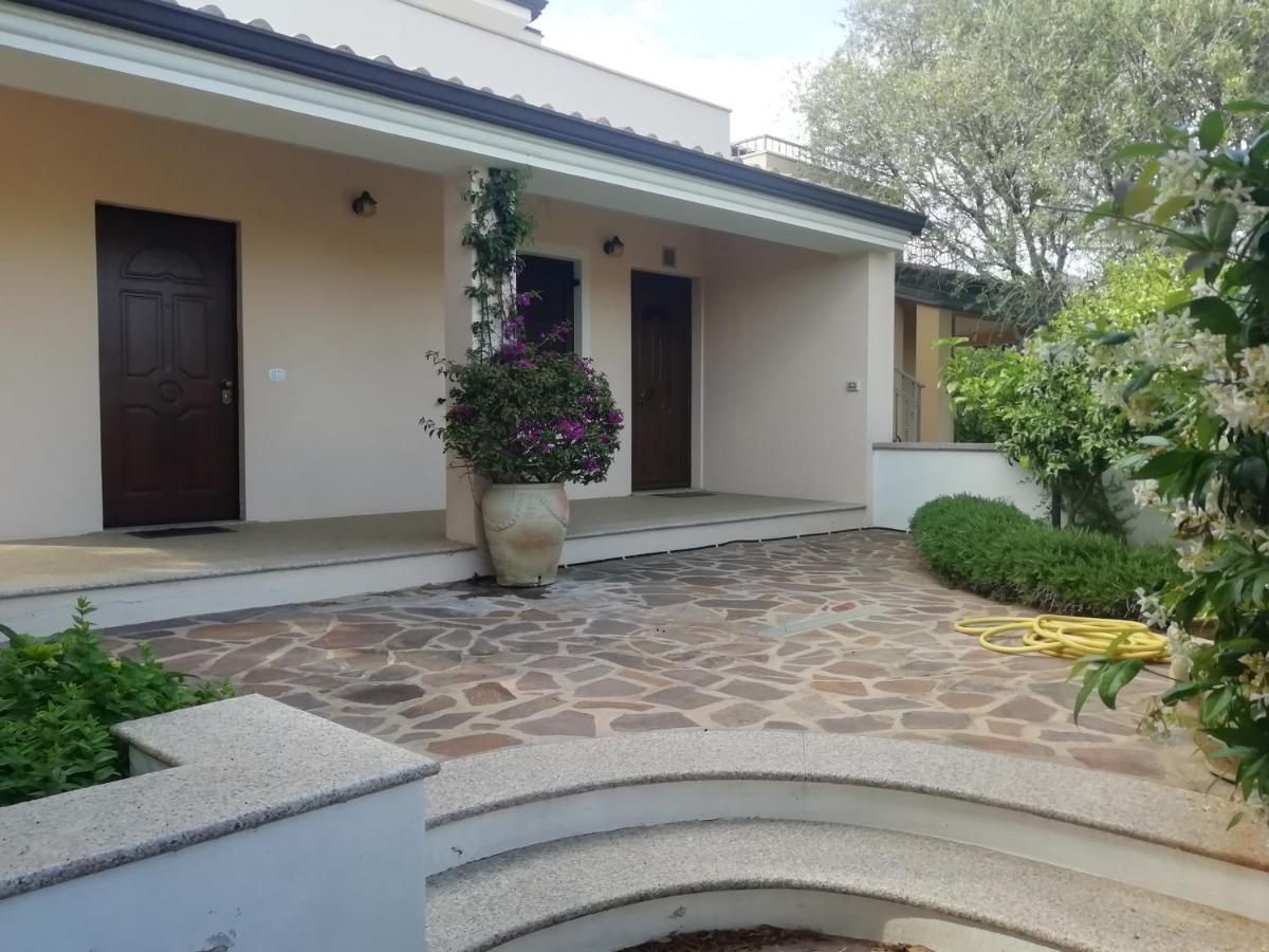 Casa Vacanze Villa Rosa Cala Gonone Exterior photo