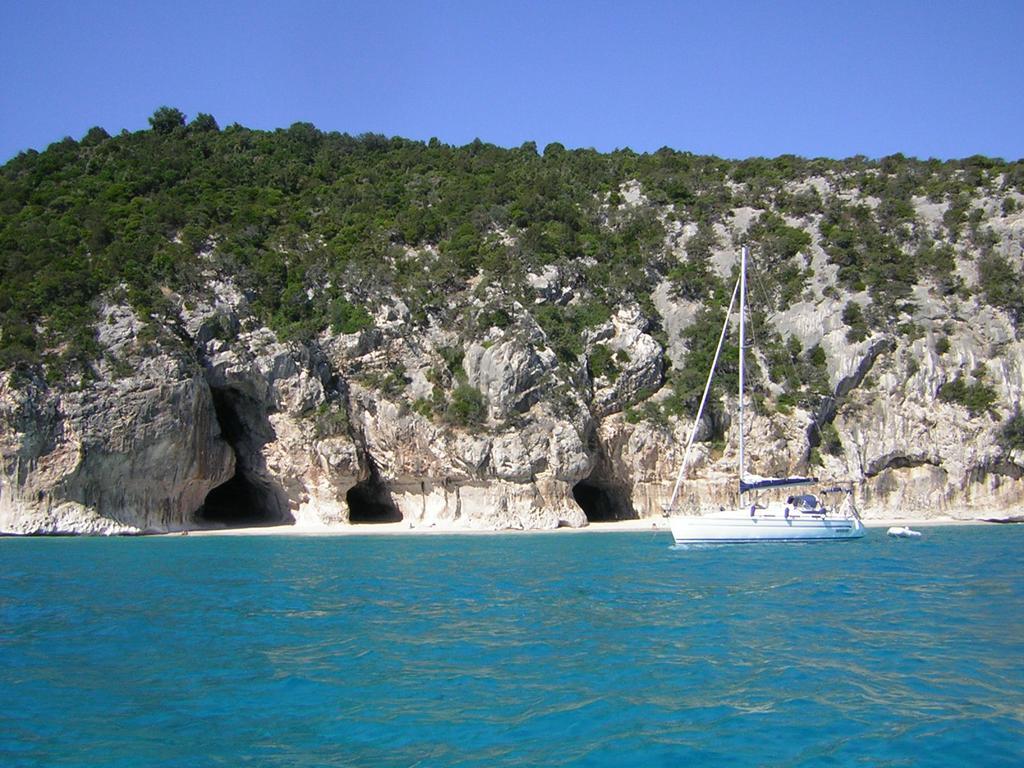 Casa Vacanze Villa Rosa Cala Gonone Exterior photo